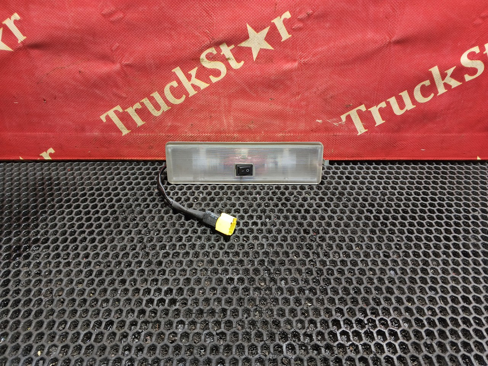 Плафон внутреннего освещения