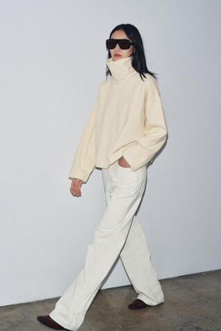 ZARA ТОЛСТОВКА OVERSIZE С ВЫСОКИМ ВОРОТНИКОМ, ВАНИЛЬНЫЙ