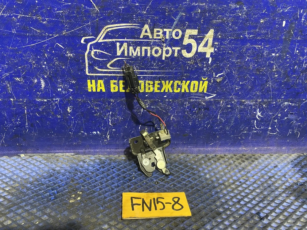Замок багажника NISSAN PULSAR 1998