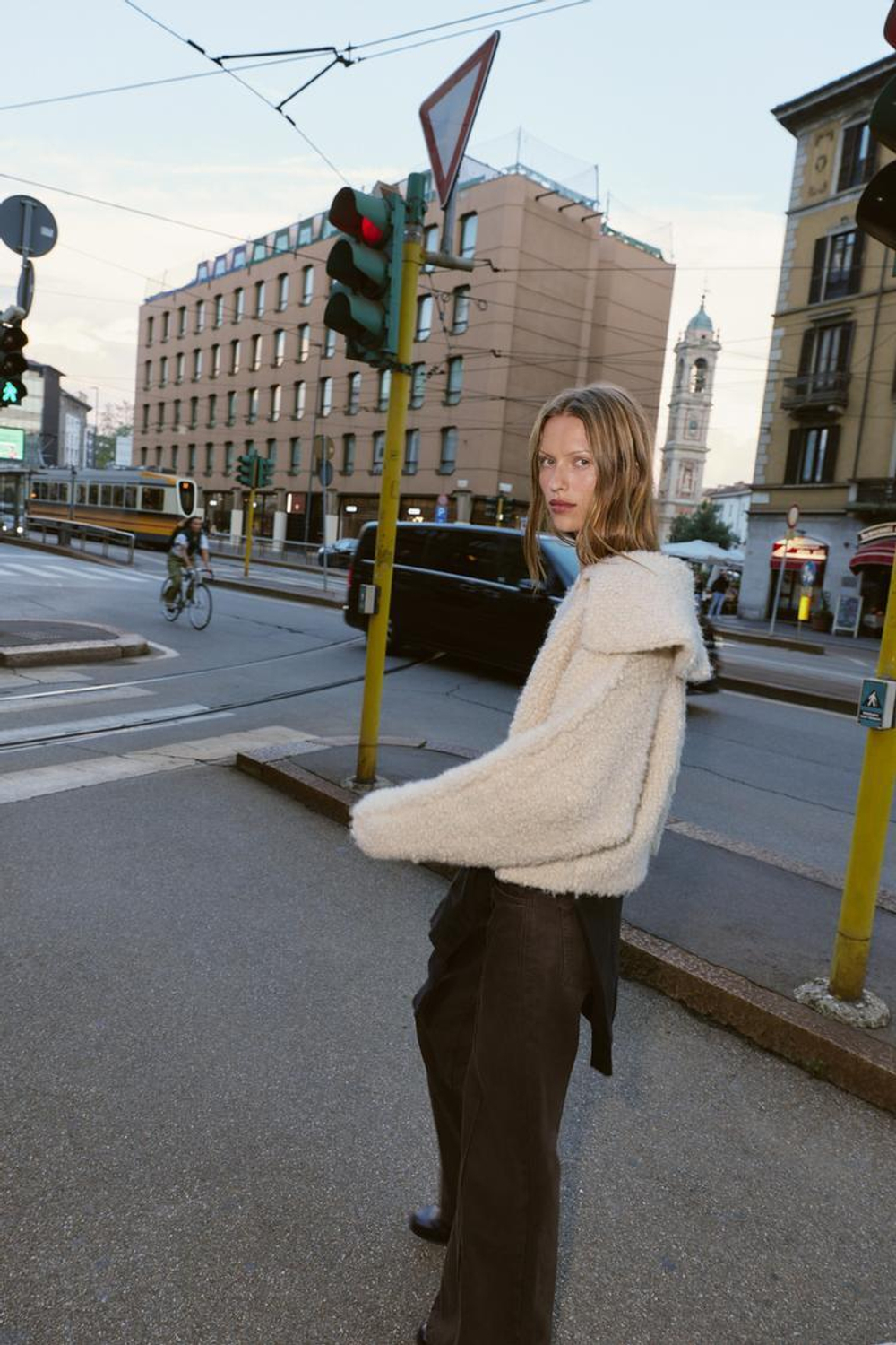 ZARА КАРДИГАН ИЗ БУКЛЕ, ЭКРЮ