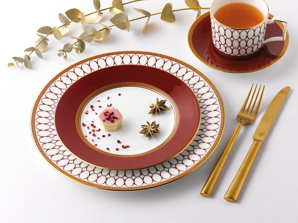Wedgwood Чайная чашка Renaissance Red 250 мл с блюдцем