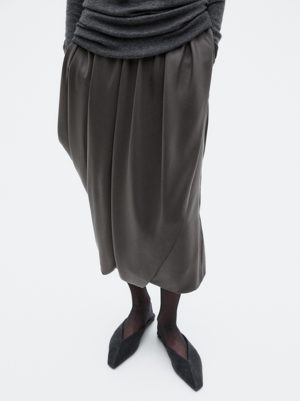 Massimo Dutti Юбка миди из 100% шелка с драпировкой - Limited Edition, серый