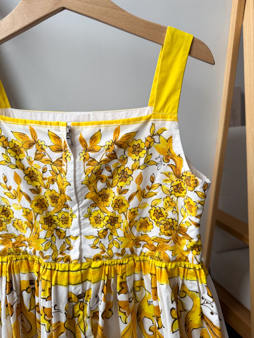 Платье Dolce&Gabbana, 140