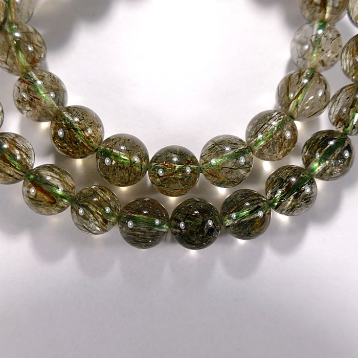 Бусина из мусковита в кварце, шар гладкий 8 мм