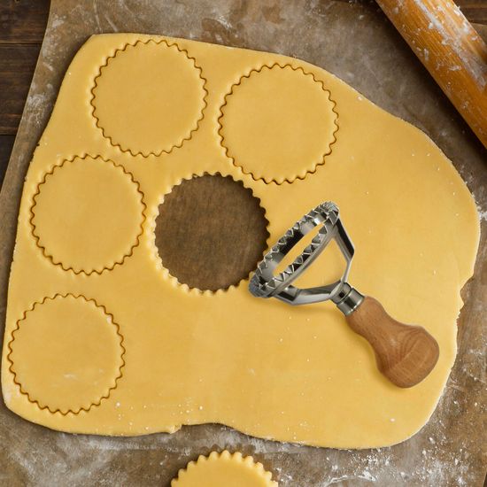 Пресс-форма для печенья, равиоли, пельменей Kamille KM 6519 круглая