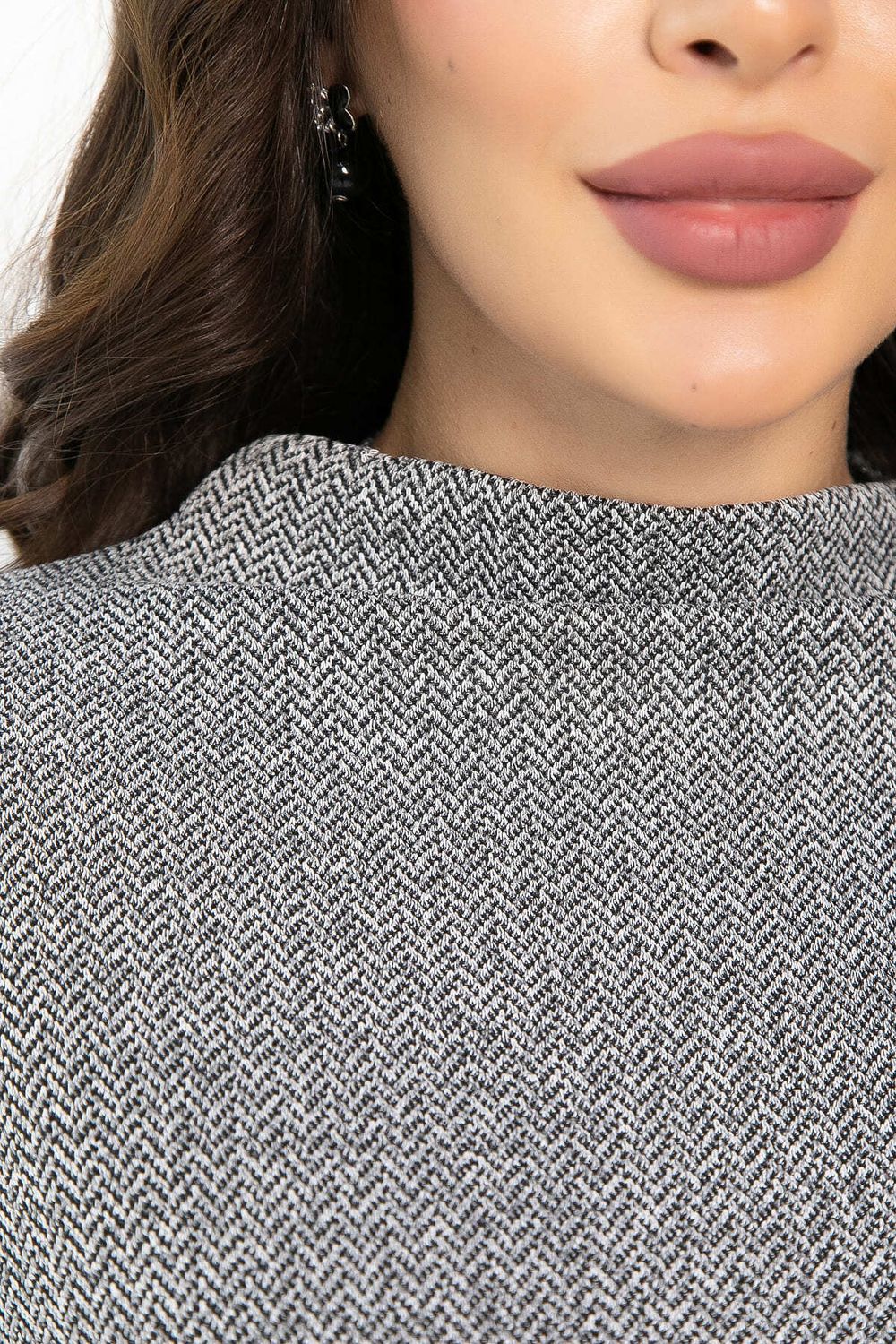 Платье В ритме мегаполиса (серое) П14056-33М LT Collection