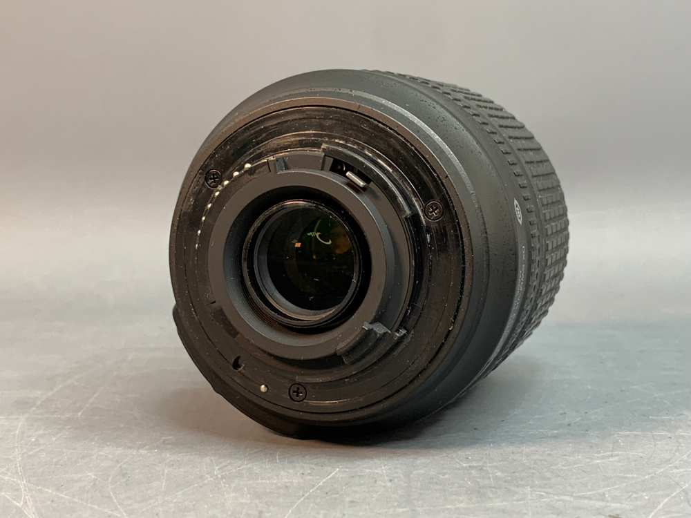 Nikon 18-105mm 3.5-5.6G AF-S ED DX VR Nikkor