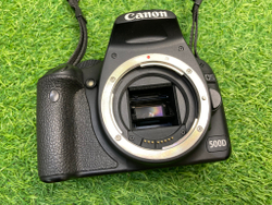 Canon 500D Kit 18-55mm 3.5-5.6 ll 10.000 кадров