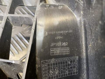 Пластик радиатора левый KTM 250 Duke 2020 JP181202