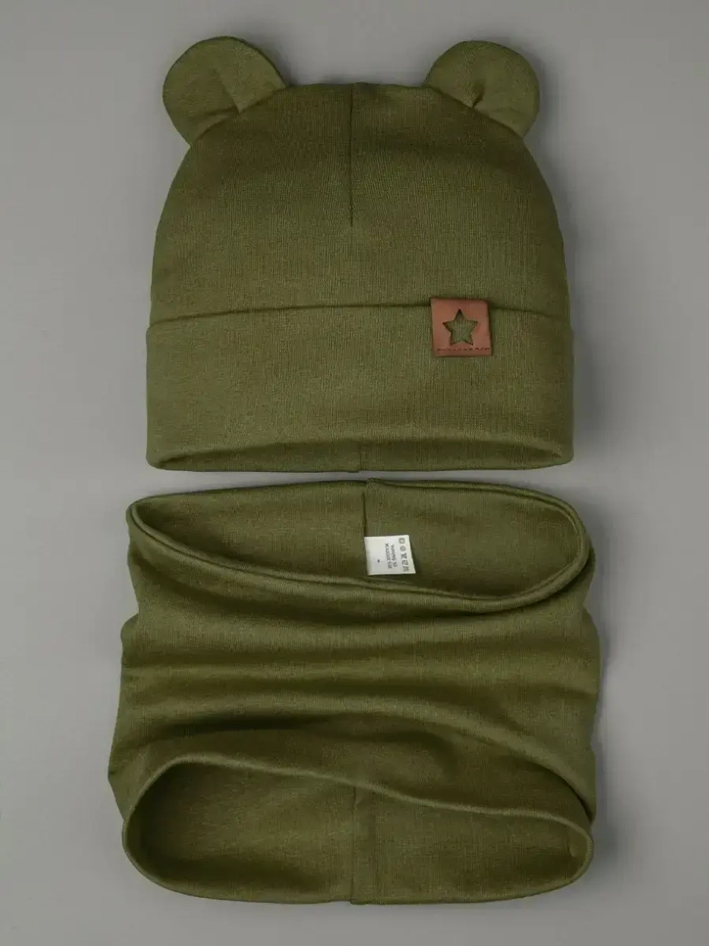 Шапка с ушками осенняя и снуд для детей