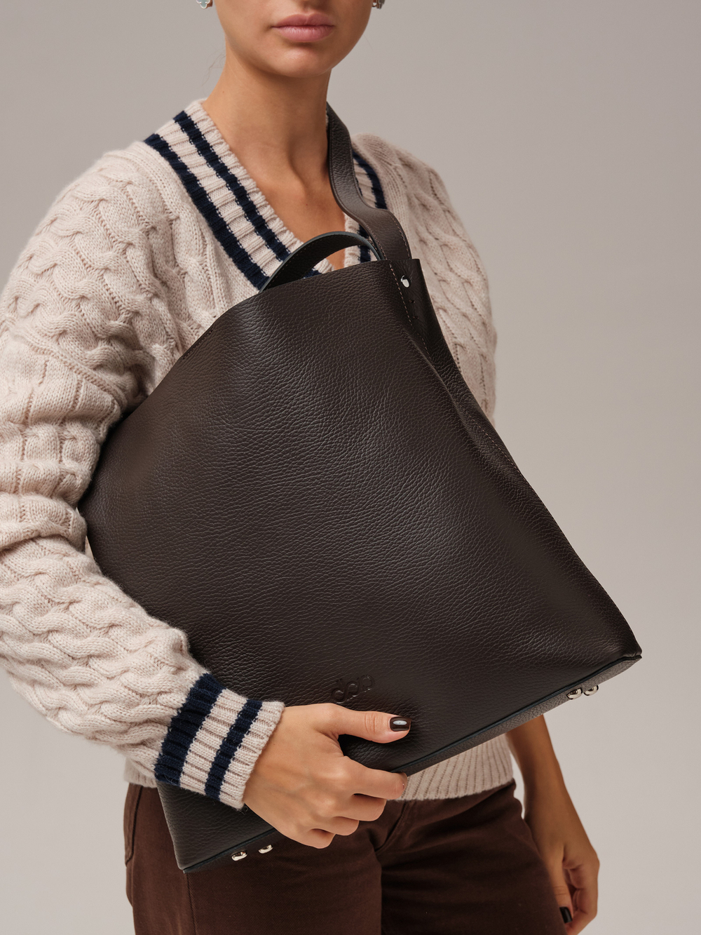 Кожаная сумка шоппер DBR 30948 коричневый шоколад