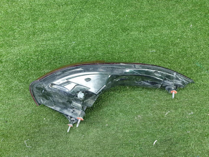 Фонарь левый внешний Mercedes GLE V167 (2018-2024)