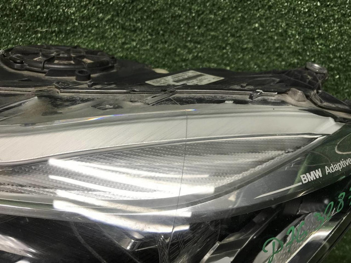 Битая Фара левая BMW 7er G11 (15-19) Adaptive LED