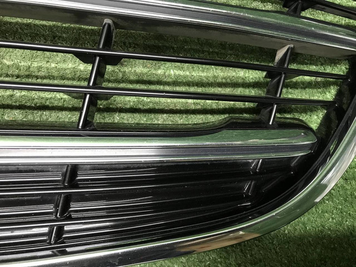 Решетка радиатора Mercedes S W223 (2020-н.в.)