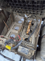 Shacman (Shaanxi) SX* 6x4 Седельный тягач SX42584V324 (Дизельный, 11,6 л, 423 л.с., МТ)