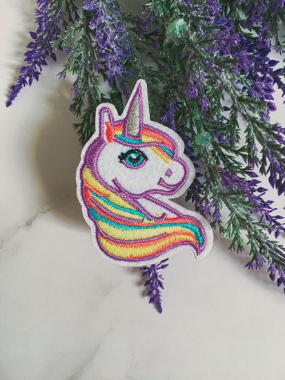 Нашивка термоаппликация на одежду и на рюкзак.  Единорог