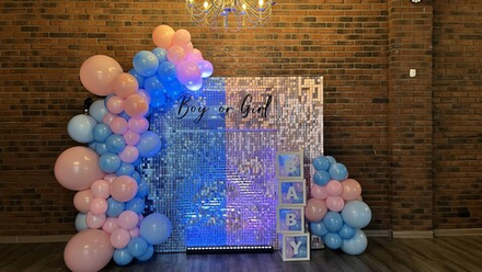 Фотозона с пайетками на Гендер-пати