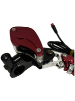 Ручка тормоза правая красная (перепускной болт М10) с датчиком (julet 2pin) и креплением зеркала М8 для электровелосипедов