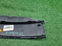 Решетка переднего бампера левая Skoda Karoq 17-21