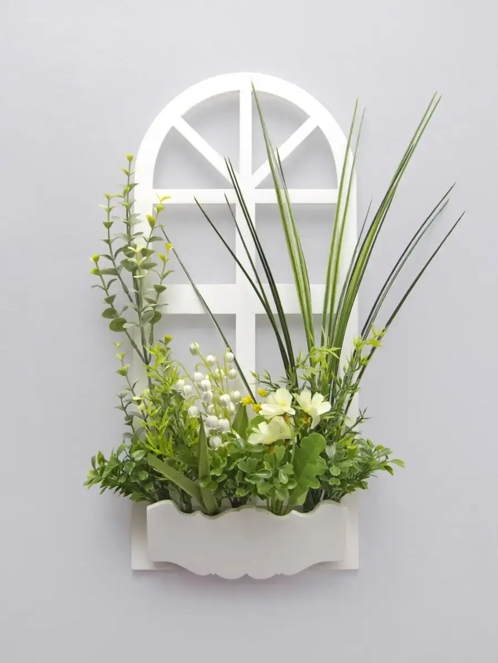 Панно на стену для интерьера "Окно с цветами"