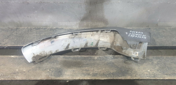 Накладка переднего бампера Mercedes GLE (C292) 15-19 Б/У Оригинал A2928850300