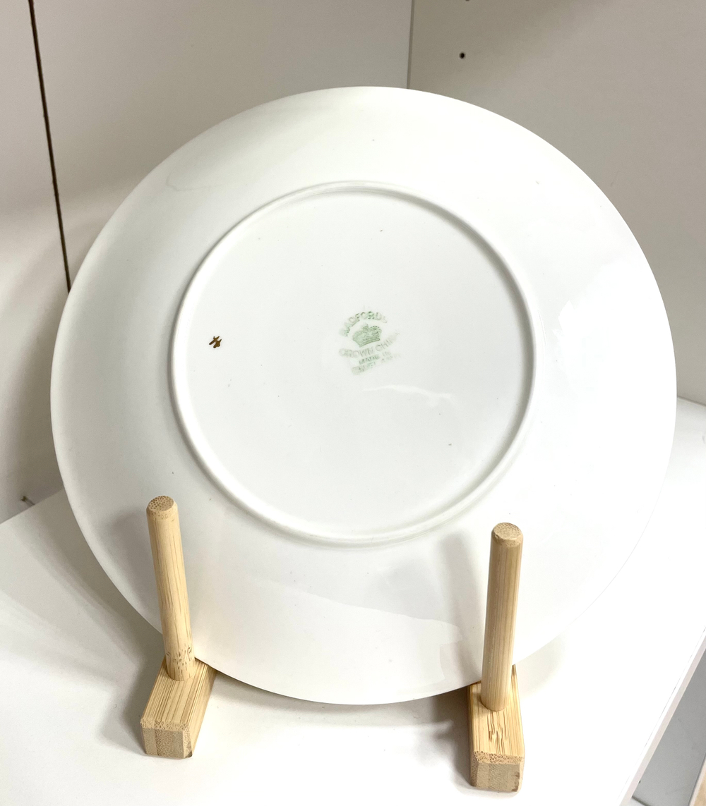 Тарелка с изображением экзотических птиц