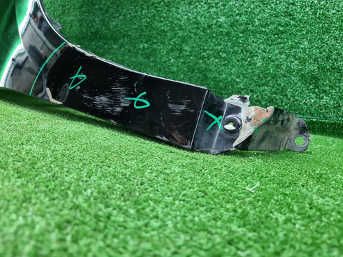 Крыло переднее правое Toyota Alphard 3 (2015-2023)