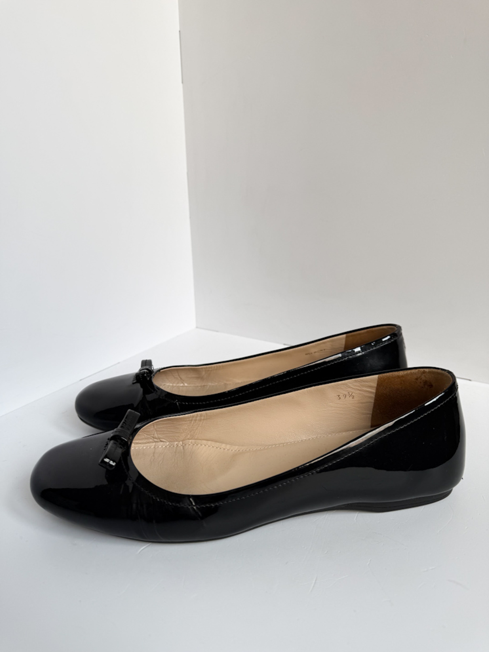 Лаковые балетки Prada, 39