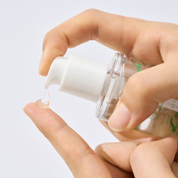 Противовоспалительная эссенция с постбиотиками для сияния UIQ Biome Remedy Essence 30 мл