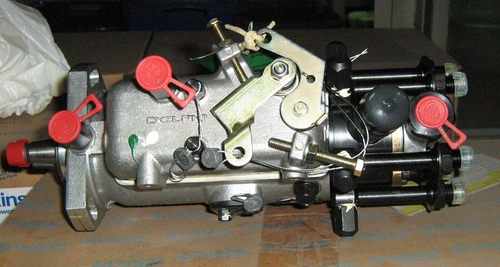 ТНВД, оригинал / Fuel pump АРТ: 2643D605