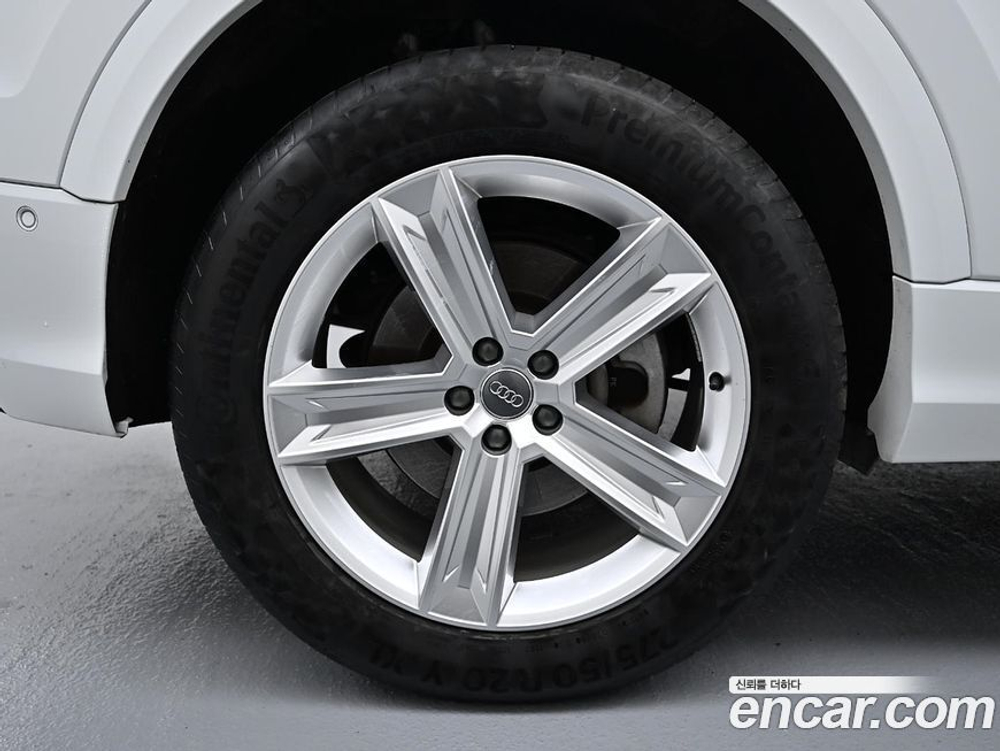Audi Q8 45 TDI Quattro Premium (07.2021)