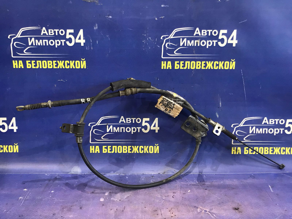 Трос ручника правый HYUNDAI STAREX 2007-2013