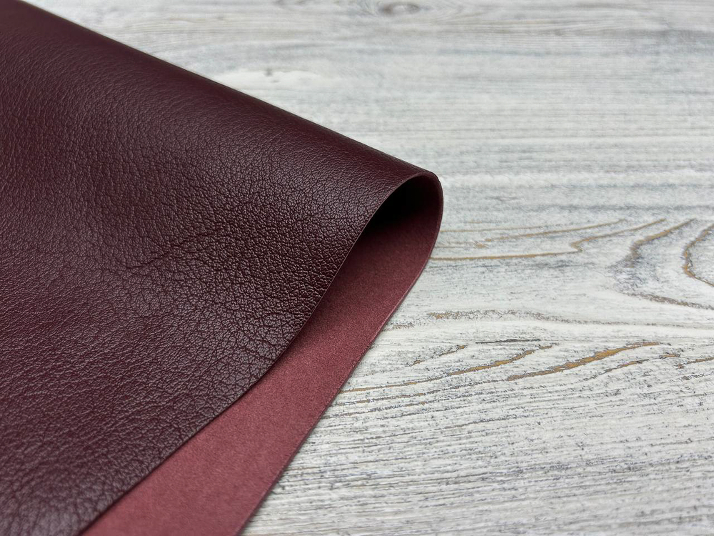 Фактура кожи овчины Poncho Lux Bordo