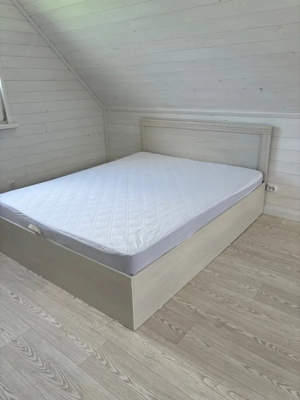 Кровать двуспальная «Гамма 20» 140 см