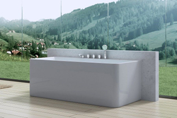 Акриловая ванна ARTMAX AM-601-1795-795 пристенная со сливом-переливом ,сифон в комплекте