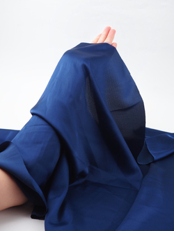 Шелк армани синий глянцевый плотность 90 г/м2 метражом