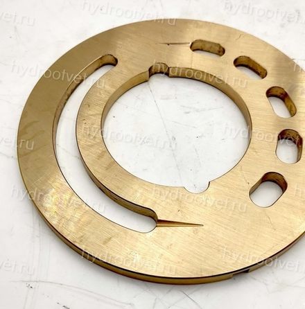 A10VO100 VALVE PLATE R - Распределитель ПРАВЫЙ 131,4x62x6,5 мм для насоса A10VSO100 31 серии