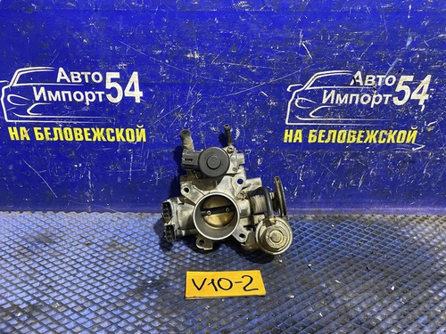 Дроссельная заслонка NISSAN TINO 2001