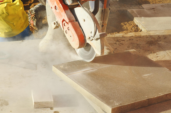 Как выбрать бензорез для строительных работ Как выбрать бензорез для строительных работ