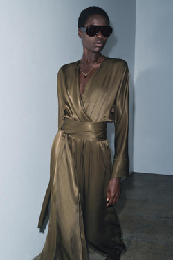 ZARA АТЛАСНЫЙ КОМБИНЕЗОН С ОБЪЕМНЫМИ БРЮКАМИ — ZW COLLECTION, ТЕМНЫЙ ХАКИ