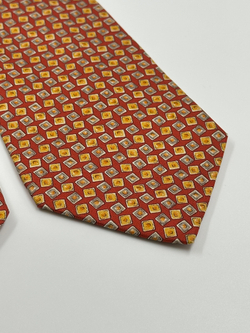 Галстук красный Salvatore Ferragamo