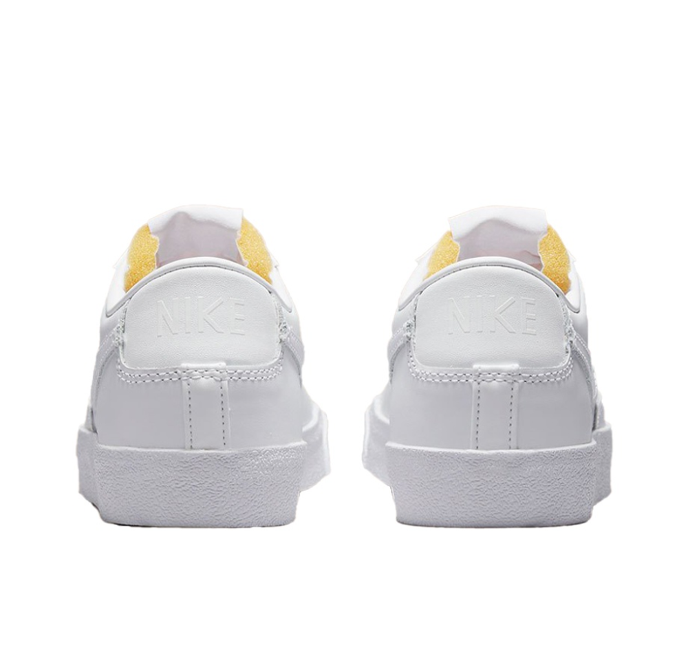 Женские кроссовки Nike Blazer Low '77 'White' DC4769-101