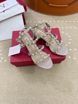 Valentino Rockstud Sandal 6 cm