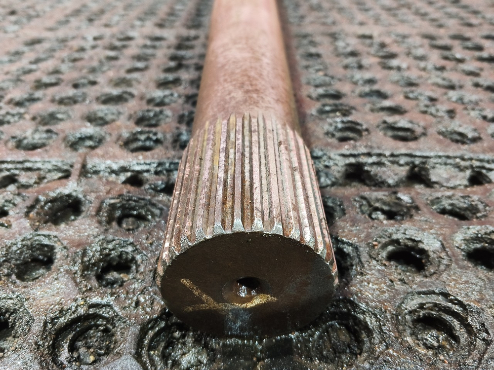 Полуось без блокировки 2022г