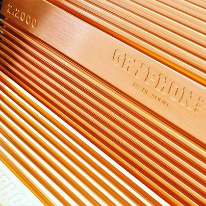 У нас осталась всего одна мощнейшая двушка от DL Audio. Заявка 1800 Ватт в канал в 1 Ом