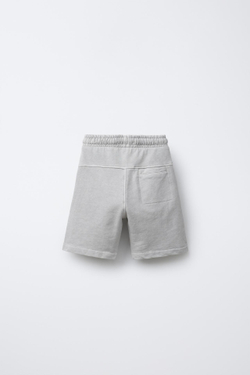 ZARA КРАШЕНЫЕ ШОРТЫ, СВЕТЛО-СЕРЫЙ