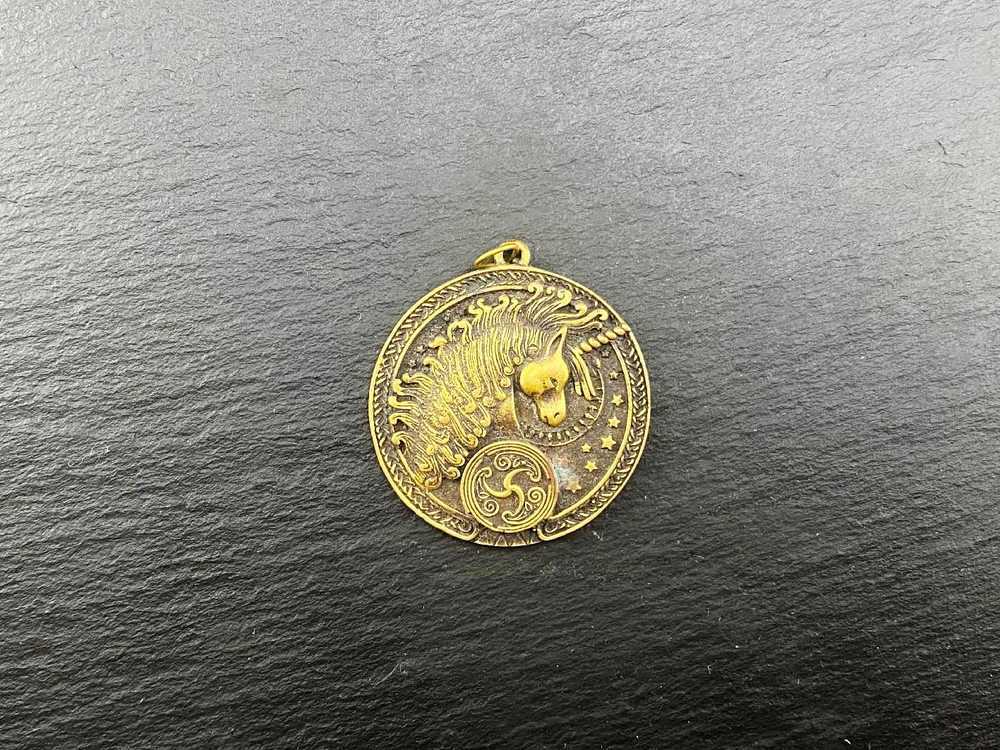 Подвеска. Единорог