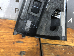 Накладка стойки двери задней левой Haval F7 1 19-24 Б/У Оригинал 5500108XKQ00A