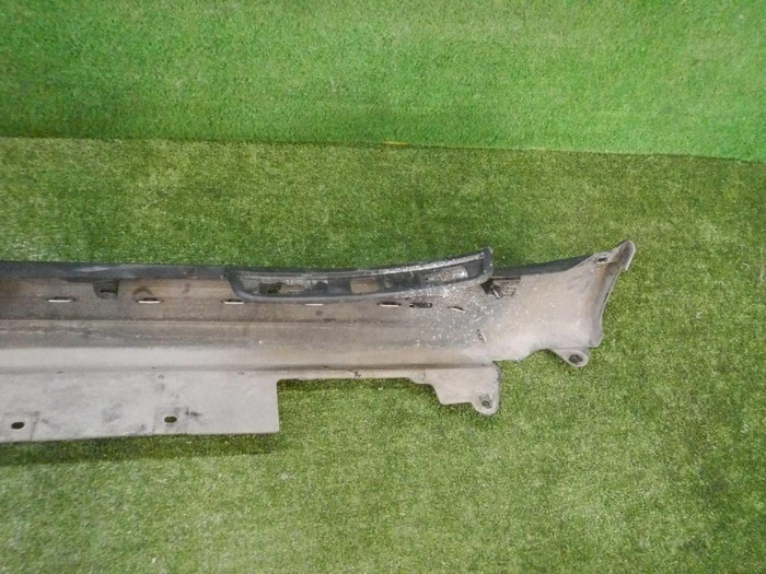 Накладка порога правая Mini Countryman F60 (16-23)