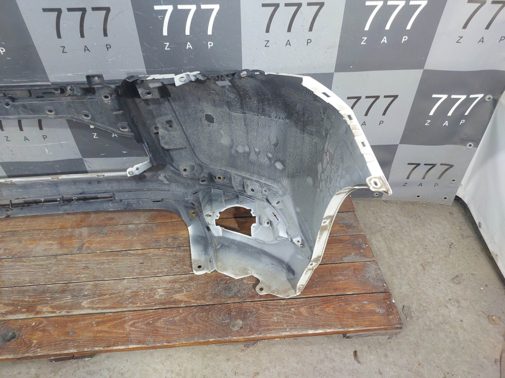 Бампер передний Mitsubishi Pajero Sport 3 15-21 Б/У Оригинал 6400H065